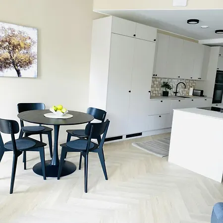 And Spacious For 4 With Sauna