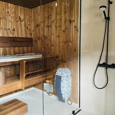 And Spacious For 4 With Sauna *